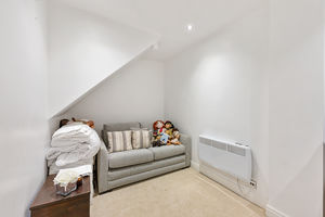 Snug- click for photo gallery